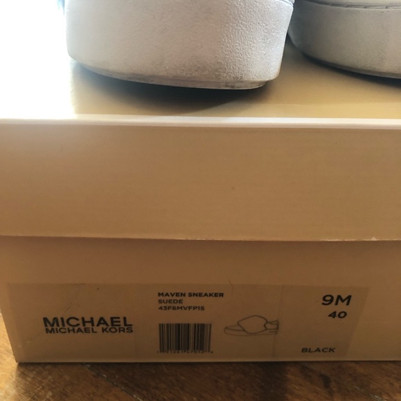 Michael kors black suede Maven sneaker size 9 - Picture 2 of 4